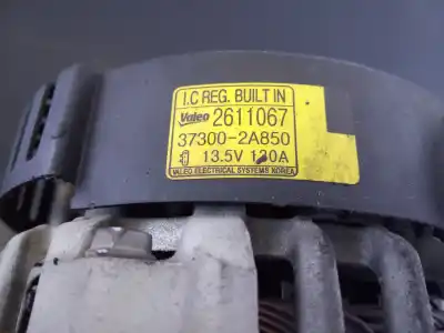 Second-hand car spare part alternator for kia cee´d drive oem iam references 373002a850 p3-a4-8-4 2611067