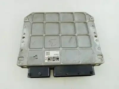 Second-hand car spare part ecu engine control for toyota auris (_e18_) 1.8 hybrid (zwe186_) oem iam references 896610z250 e3-b2-19-1 mb2754001721