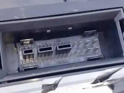 Peça sobressalente para automóvel em segunda mão quadrante por seat leon (1p1) stylance / style referências oem iam 1p0920823g e2-a1-34-1 