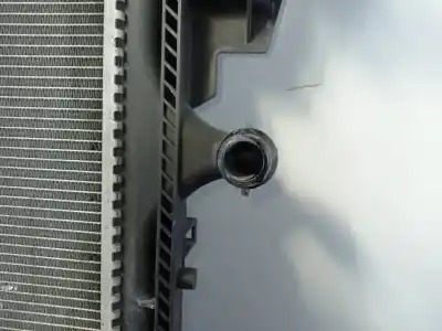 Pièce détachée automobile d'occasion radiateur d'eau pour mercedes-benz clase a (bm 177) a 180 d (177.003) références oem iam a2475003800  