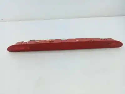 Peça sobressalente para automóvel em segunda mão farolim de travão central por volkswagen tiguan advance bmt referências oem iam 5k0945087d