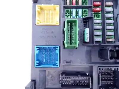 Second-hand car spare part fuse box unit for citroen c4 lim. business oem iam references 9665547480 e3-b2-35-2 