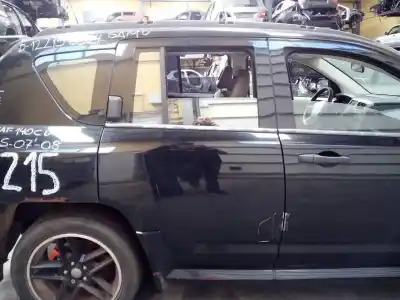 Tweedehands auto-onderdeel deur rechts achter voor jeep compass limited oem iam-referenties 