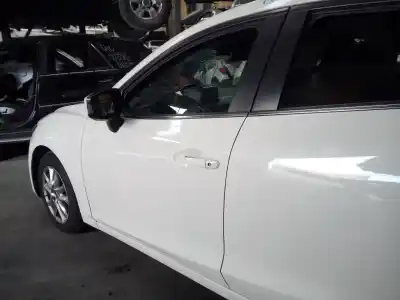 Автозапчасти б/у левая передняя дверь за mazda 3 lim. () evolution ссылки oem iam   