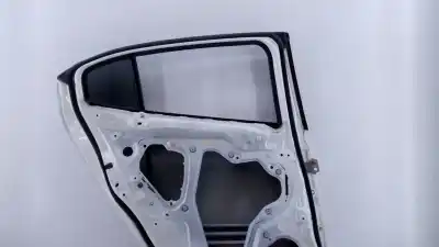 Автозапчастина б/у двері задні ліві для mazda 3 lim. () evolution посилання на oem iam  e4-b2-2 
