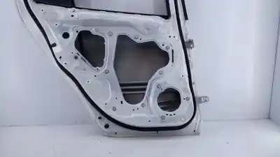 Автозапчастина б/у двері задні ліві для mazda 3 lim. () evolution посилання на oem iam  e4-b2-2 