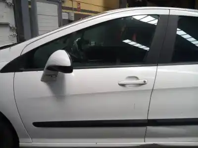 Second-hand car spare part left front door for peugeot 308 access oem iam references 