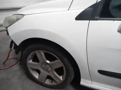 Peça sobressalente para automóvel em segunda mão guarda-lamas dianteiro esquerdo por peugeot 308 access referências oem iam   