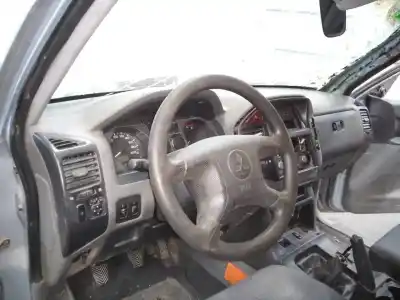 Автозапчастина б/у панель приладів для mitsubishi montero (v60/v70) 2.5 tdi sahel посилання на oem iam   