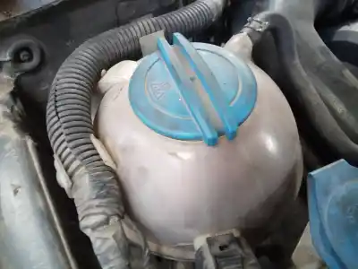 Peça sobressalente para automóvel em segunda mão depósito de expansão por seat leon (1p1) stylance / style referências oem iam 