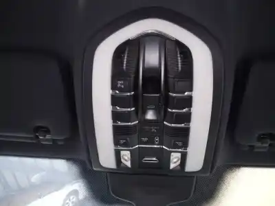 Автозапчастина б/у внутрішне світло для PORSCHE CAYENNE (TYP 92AA) Diesel Platinum Edition Посилання на OEM IAM   