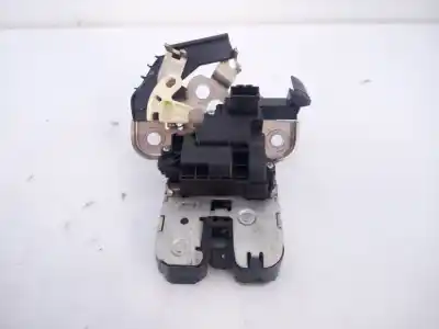 Peça sobressalente para automóvel em segunda mão fechadura do mala por skoda rapid active referências oem iam 8r0327505