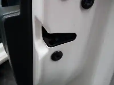 Peça sobressalente para automóvel em segunda mão fechadura da porta dianteira direita por skoda rapid active referências oem iam 