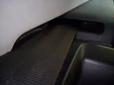 Peça sobressalente para automóvel em segunda mão cinto de segurança traseiro direito por skoda rapid active referências oem iam 