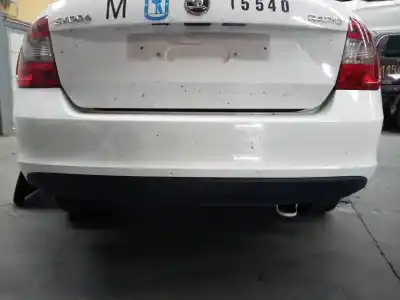 Peça sobressalente para automóvel em segunda mão para choques traseiro por skoda rapid active referências oem iam 