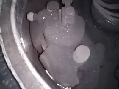 Автозапчастина б/у передній правий гальмівний супорт для SKODA RAPID Active Посилання на OEM IAM   