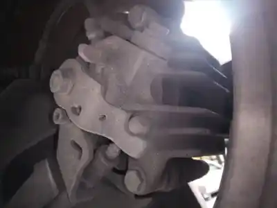 Peça sobressalente para automóvel em segunda mão pinça de travão traseira direita por skoda rapid active referências oem iam 