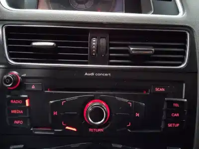 Peça sobressalente para automóvel em segunda mão Sistema De áudio / Rádio Cd por AUDI Q5 (8R) 2.0 TDI (125kW) Referências OEM IAM   