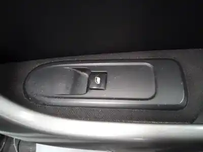 Second-hand car spare part right front power window switch for peugeot 308 access oem iam references 