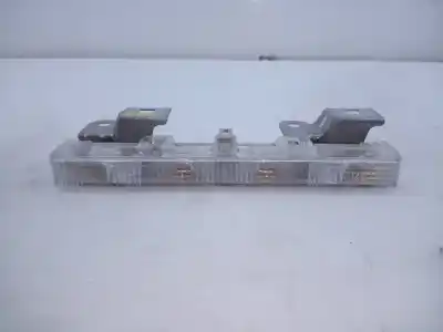 Peça sobressalente para automóvel em segunda mão Farolim De Travão Central por TOYOTA AURIS (_E18_) 1.8 HYBRID (ZWE186_) Referências OEM IAM   