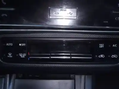 Second-hand car spare part climate control for toyota auris active oem iam references 