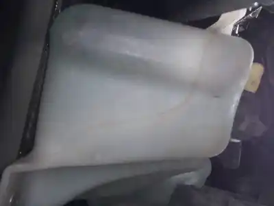 Peça sobressalente para automóvel em segunda mão depósito do limpa vidros por jeep renegade limited 4wd referências oem iam 