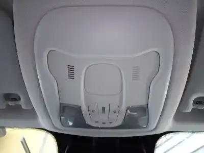 Peça sobressalente para automóvel em segunda mão luz interior por jeep renegade limited 4wd referências oem iam 