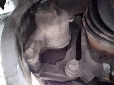 Peça sobressalente para automóvel em segunda mão pinça de travão dianteira direita por jeep renegade limited 4wd referências oem iam 