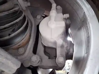 Peça sobressalente para automóvel em segunda mão pinça de travão dianteira esquerda por jeep renegade limited 4wd referências oem iam 