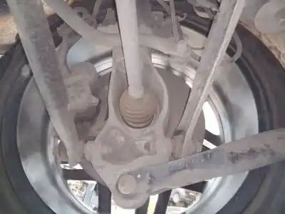 Second-hand car spare part rear left knuckle for land rover evoque hse oem iam references 