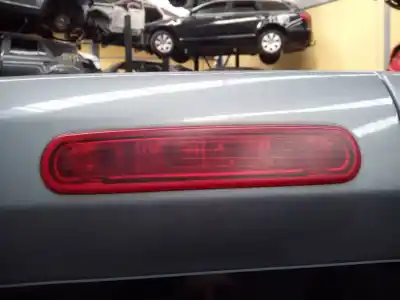 Pezzo di ricambio per auto di seconda mano luce freno centrale per fiat doblo emotion riferimenti oem iam 