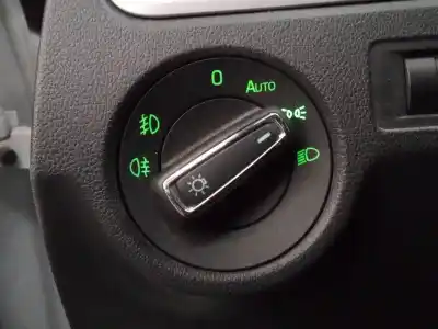 Second-hand car spare part headlights switch for skoda spaceback (5h) active oem iam references  Second-hand car spare part headlights switch for skoda spaceback (5h) active oem iam references