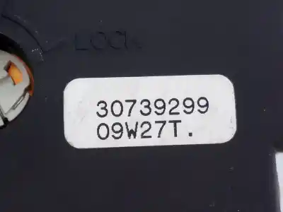 Peça sobressalente para automóvel em segunda mão comutador de luzes por volvo c70 cabriolet 2.0 d momentum referências oem iam 30739299  