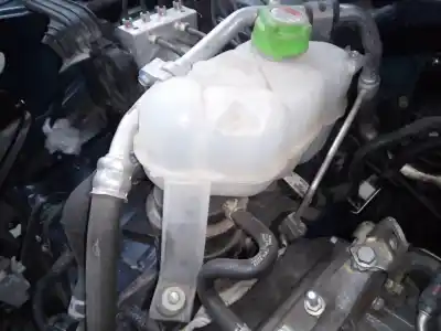 Peça sobressalente para automóvel em segunda mão depósito de expansão por suzuki sx4 gle referências oem iam 