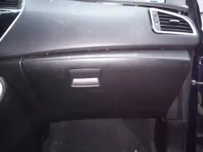 Peça sobressalente para automóvel em segunda mão porta luvas por suzuki sx4 gle referências oem iam 