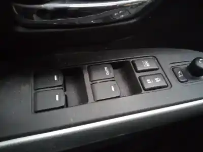 Peça sobressalente para automóvel em segunda mão botão / interruptor elevador vidro dianteiro esquerdo por suzuki sx4 gle referências oem iam 