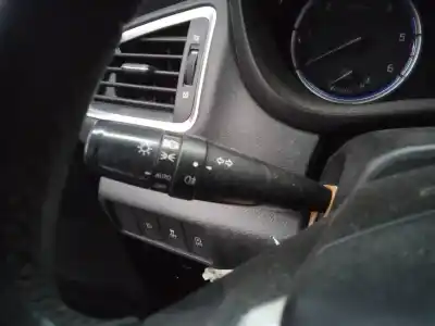 Peça sobressalente para automóvel em segunda mão comutador de piscas  por suzuki sx4 gle referências oem iam 
