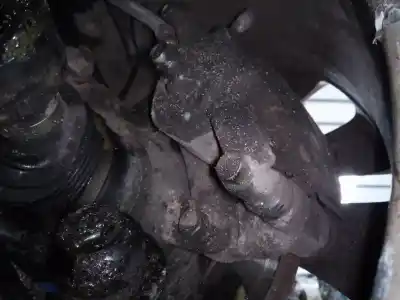 Peça sobressalente para automóvel em segunda mão pinça de travão dianteira esquerda por suzuki sx4 gle referências oem iam 