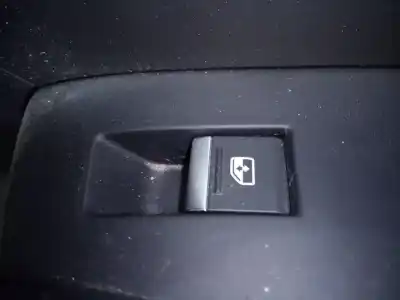 Peça sobressalente para automóvel em segunda mão botão / interruptor elevador vidro traseiro direito por audi q3 sportback (f3n) 35 tfsi referências oem iam 