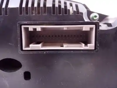 Peça sobressalente para automóvel em segunda mão quadrante por audi a4 berlina (b8) básico referências oem iam 8k0920900c e2-a1-23-1 