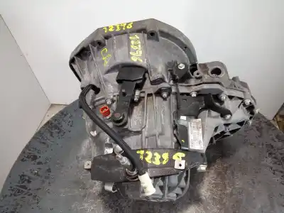 Second-hand car spare part gearbox for renault trafic combi (ab 4.01) 6 - plazas (l2h1) acristalado parcial 2.9t combi largo oem iam references pf6024  