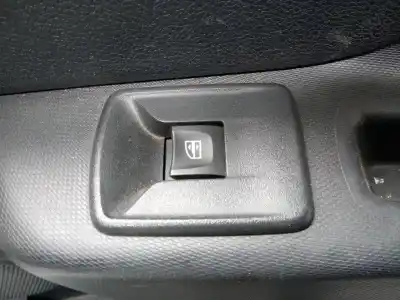 Автозапчасти б/у УПРАВЛЕНИЕ ЗАДНИМИ ПРАВЫМИ СТЕКЛАМИ за DACIA SANDERO  ссылки OEM IAM   