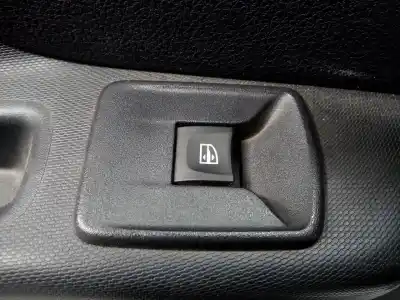 Peça sobressalente para automóvel em segunda mão botão / interruptor elevador vidro traseiro esquerdo por dacia sandero stepway comfort referências oem iam 