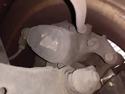 Tweedehands auto-onderdeel rechts achter remklauw voor hyundai i40 tecno blue oem iam-referenties 