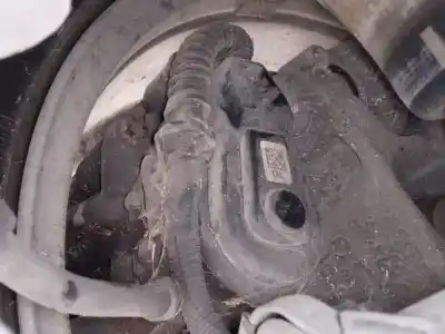 Peça sobressalente para automóvel em segunda mão pinça de travão traseira esquerda por bmw serie 5 touring (f11) 520d referências oem iam 