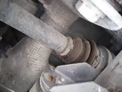 Peça sobressalente para automóvel em segunda mão transmissão traseira esquerda por bmw serie 5 touring (f11) 520d referências oem iam 