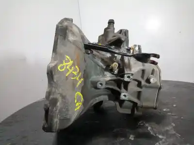 Pezzo di ricambio per auto di seconda mano riduttore per opel corsa b swing riferimenti oem iam 90400197 m1-a3-122 a33371w335