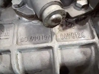 Pezzo di ricambio per auto di seconda mano riduttore per opel corsa b swing riferimenti oem iam 90400197 m1-a3-122 a33371w335