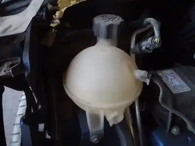 Peça sobressalente para automóvel em segunda mão depósito de expansão por peugeot 308 confort referências oem iam 