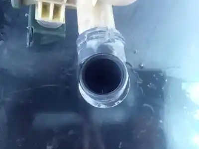 Автозапчастина б/у водяний радіатор для ford ka (ccu) titanium+ посилання на oem iam 9014501 p2-a6-18 879560000